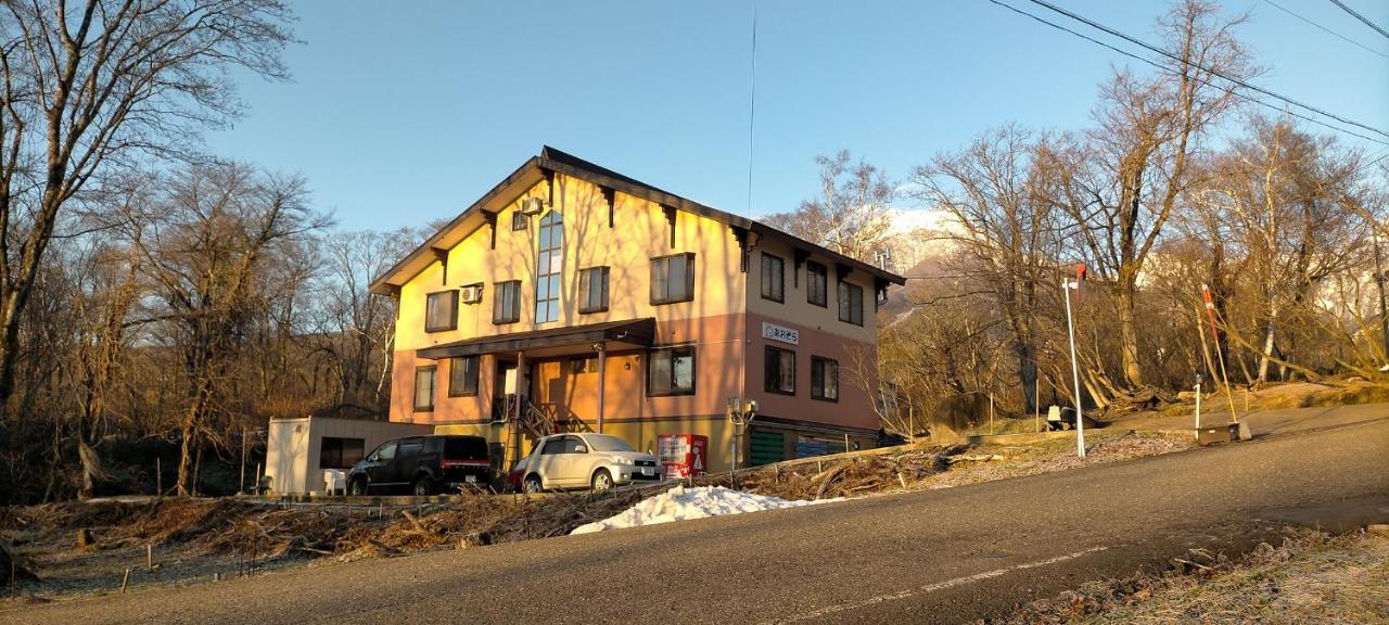 Guesthouse Aozora Blue Sky Myoko Exterior photo